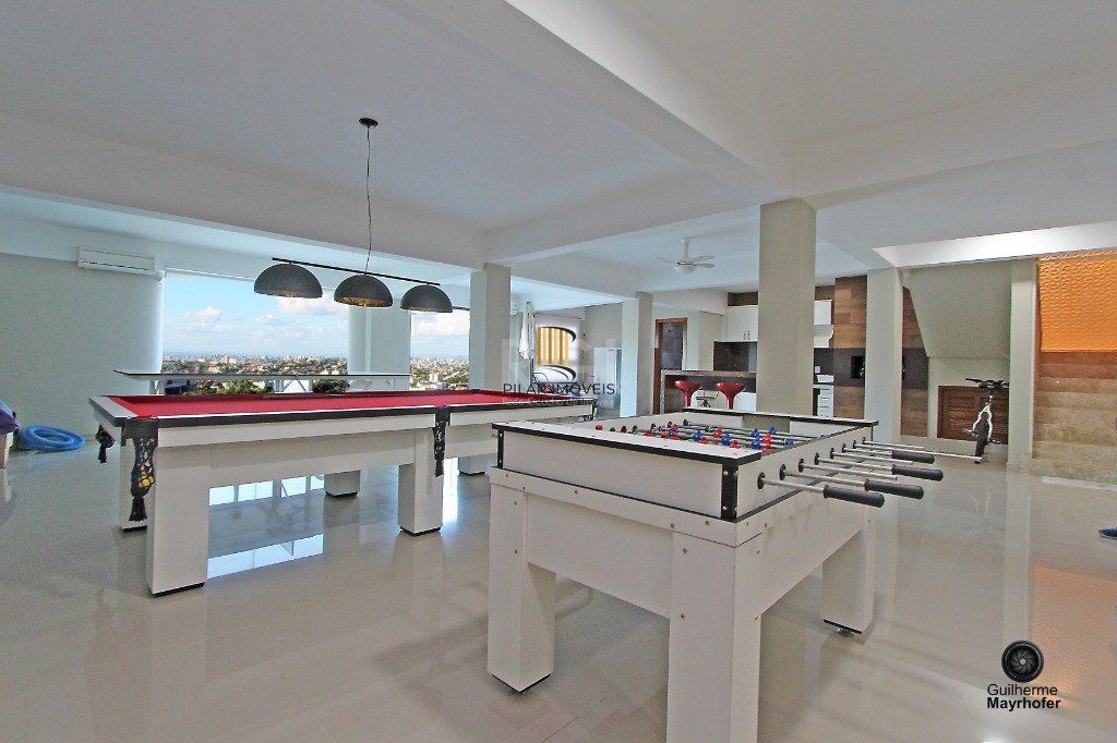 Casa para Venda - 445.52m², 4 dormitórios, sendo 4 suites, 4 vagas - Teresópolis