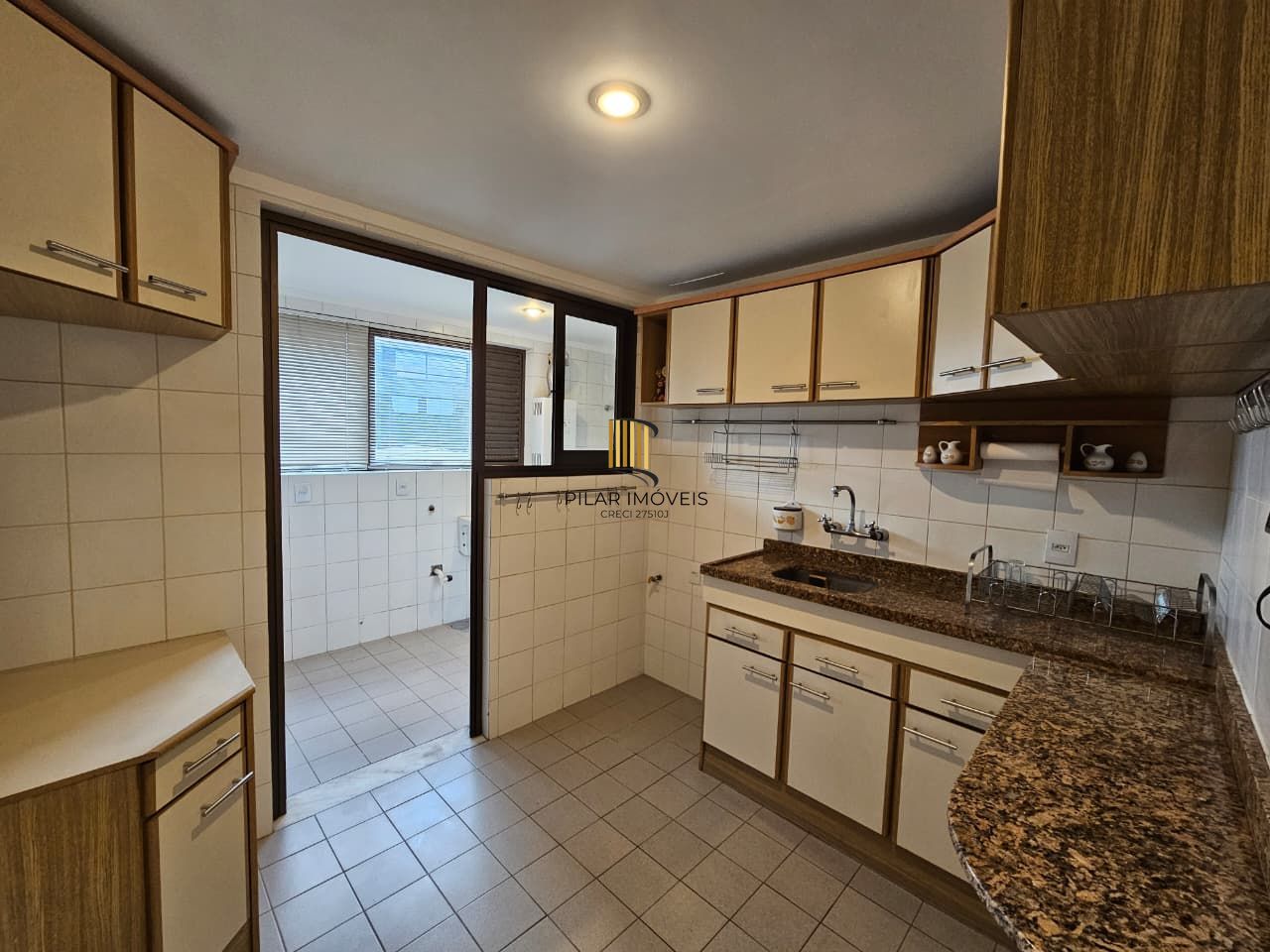 Apartamento à venda com 2 quartos 82 m²  rua goncalves dias, menino deus, porto alegre