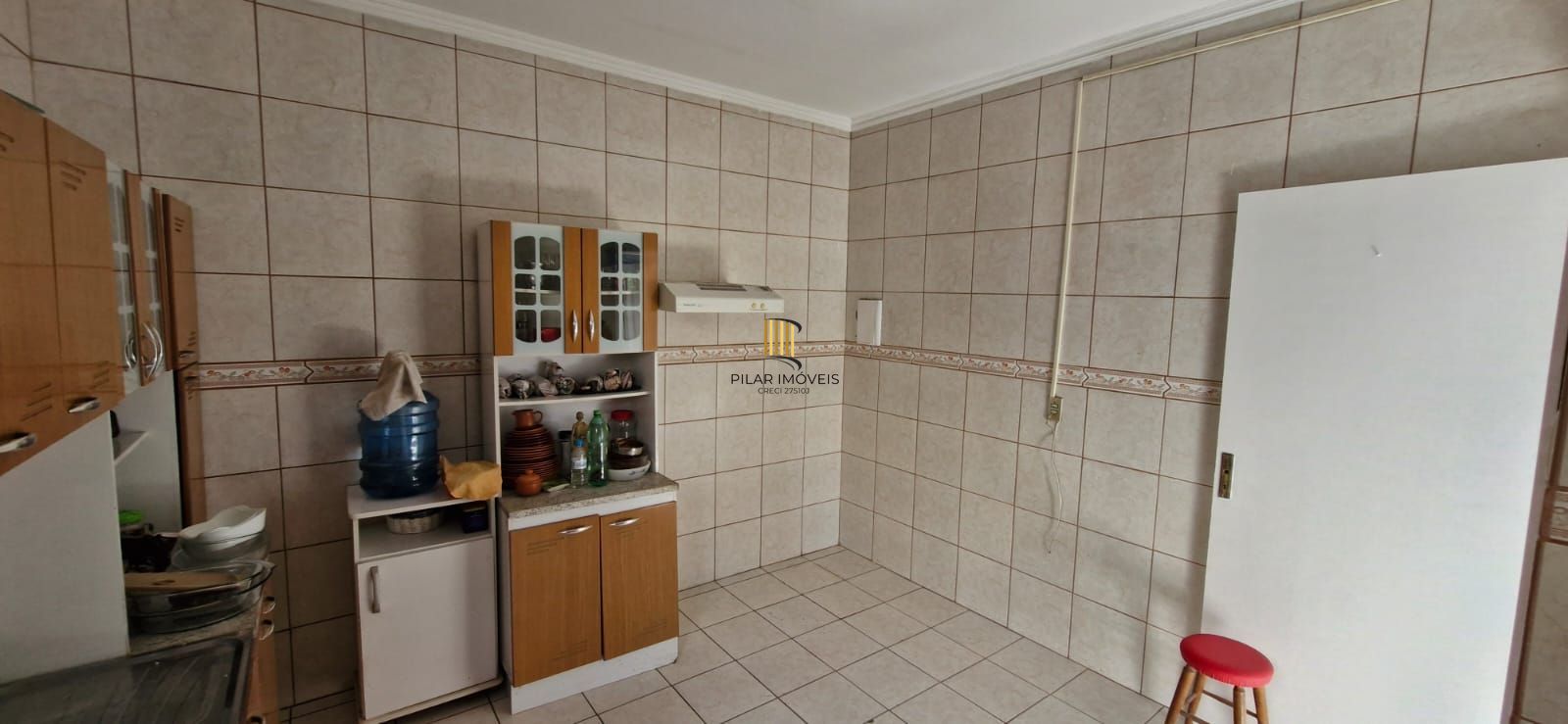 Apartamento de 2 dormitórios reformado no bairro teresopolis