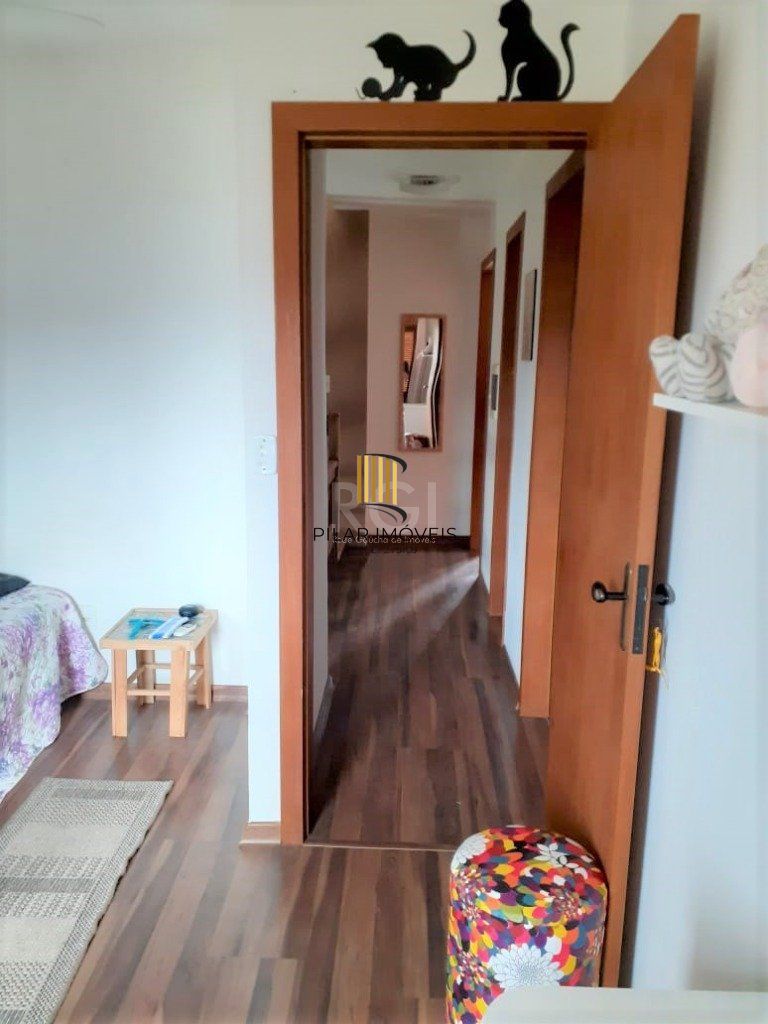 Casa para Venda - 148.53m², 4 dormitórios, sendo 1 suites, 2 vagas - Hípica