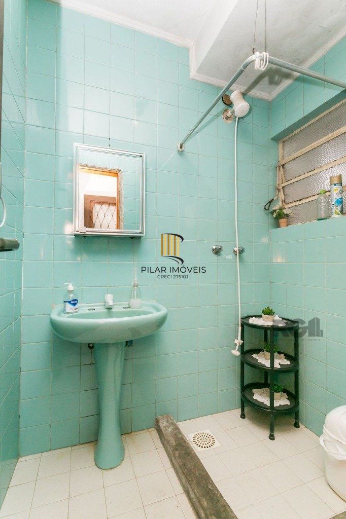 Casa 5 dormitórios no bairro Cristal