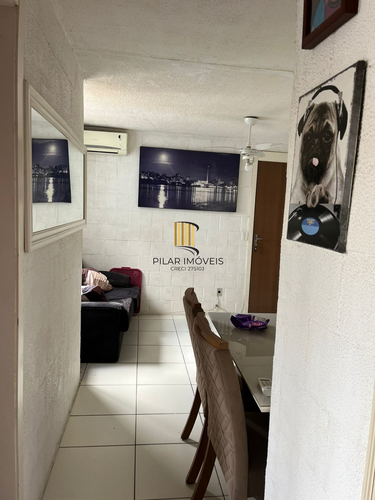 Apartamento 02 dormitórios com vaga