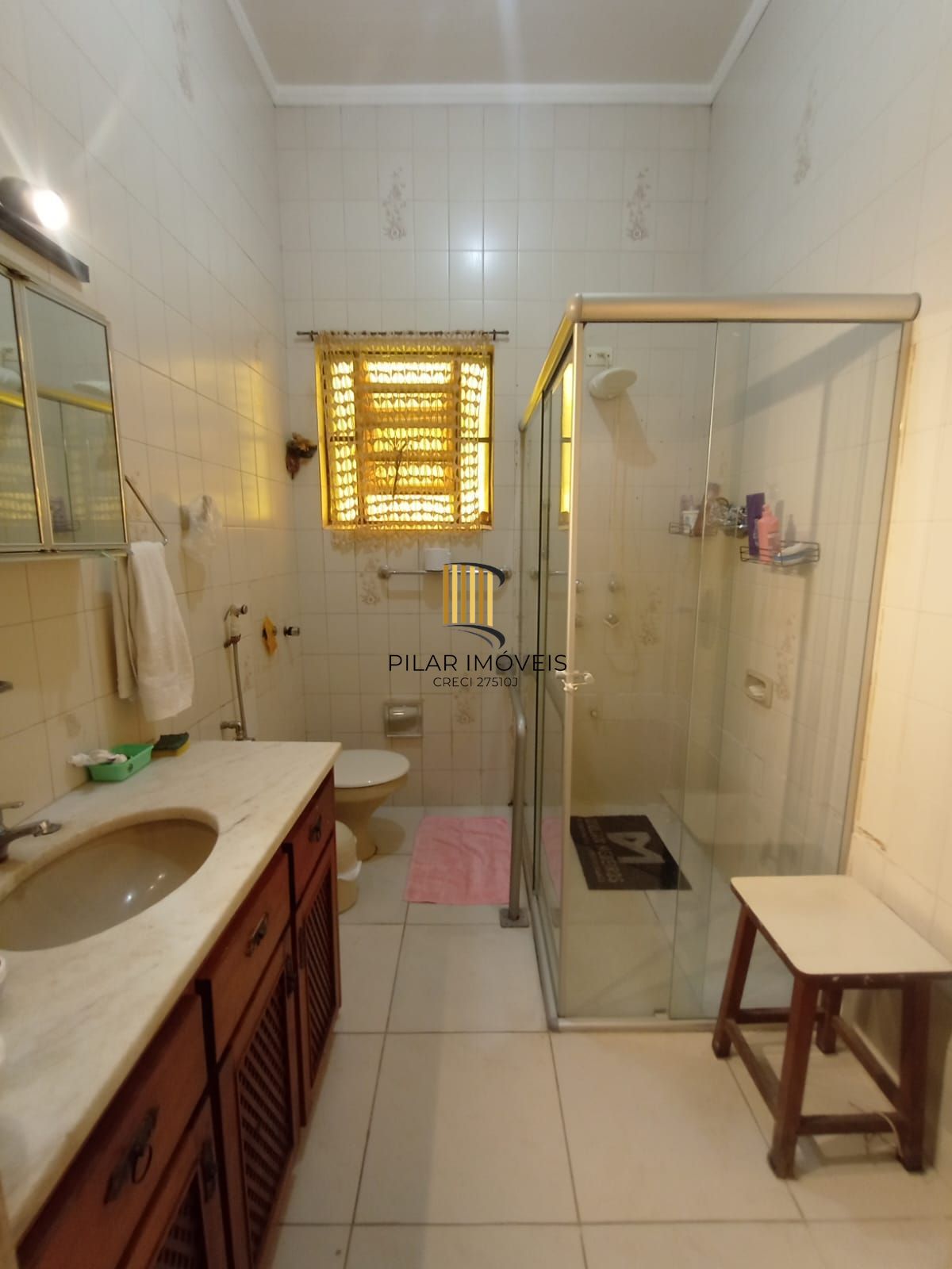 Casa 3 dormitórios no bairro Menino Deus em Porto Alegre para Alugar