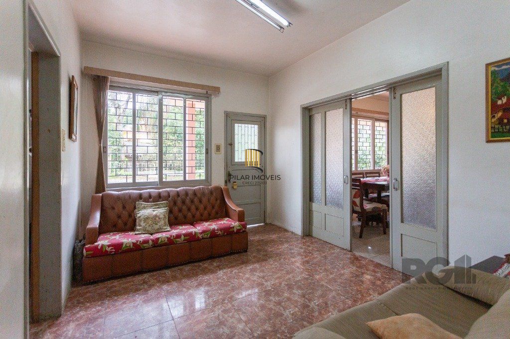 casa de 4 dormitórios no bairro cavalhada