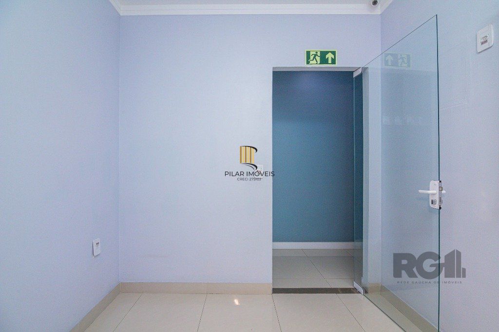 Prédio Comercial no bairro Cavalhada