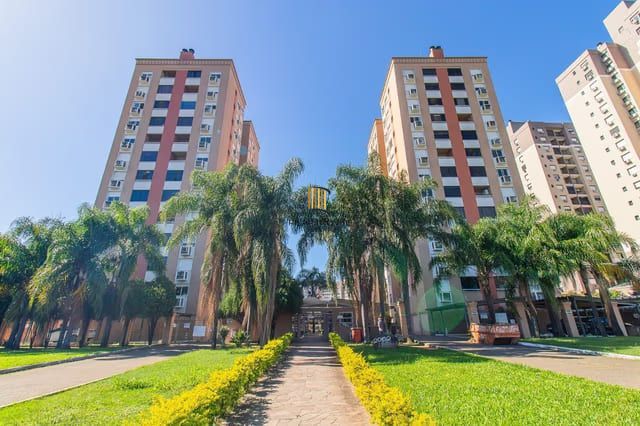 Apartamento de 2 dormitórios à venda no Bairro Partenon, Porto Alegre.