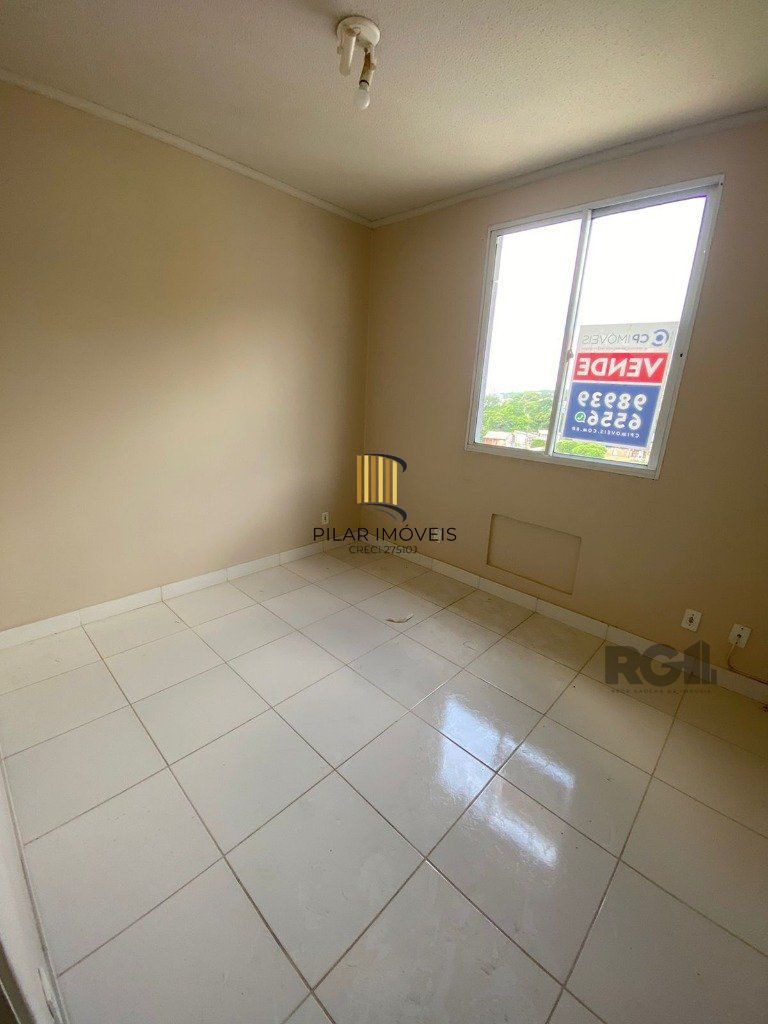 Apartamento com 2 dorm Rua Ney da Gama