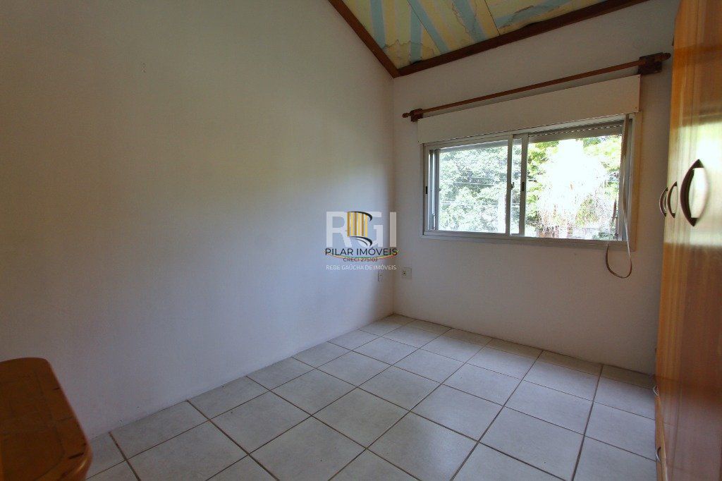 Casa para Venda - 199.68m², 3 dormitórios, sendo 1 suites, 4 vagas - Cristal