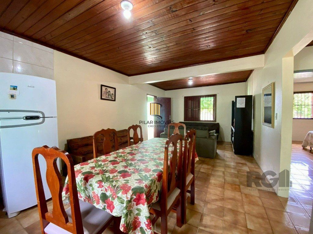 Casa para Venda - 160m², 5 dormitórios, 4 vagas - Praia da Cal