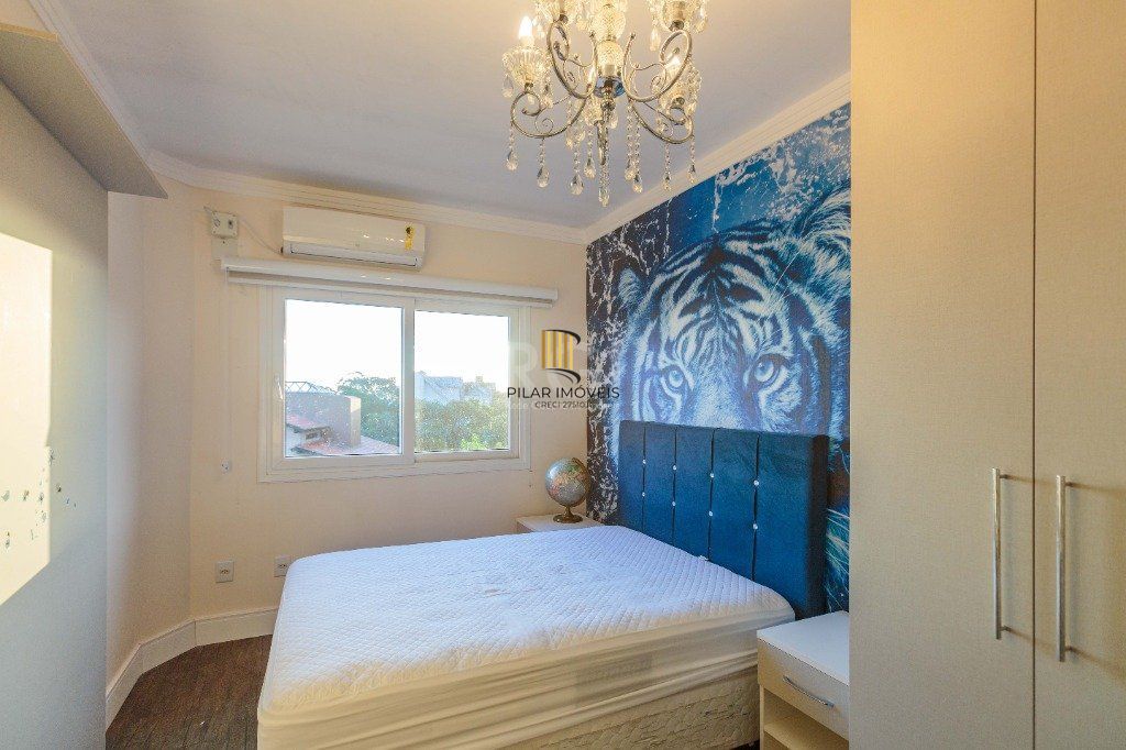 Casa de 498m², bairro Teresópolis