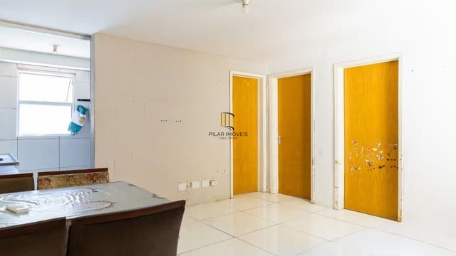Apartamento de 2 dormitórios à venda no Bairro Partenon, Porto Alegre.