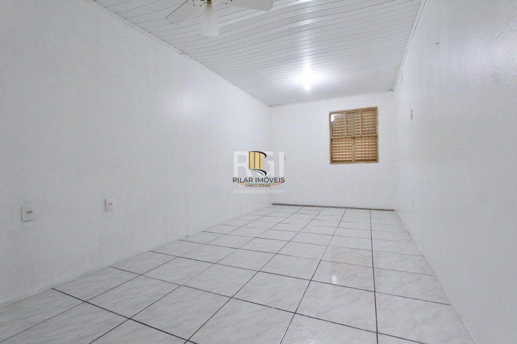 Sobrado para Venda - 70m², 2 dormitórios, Nonoai