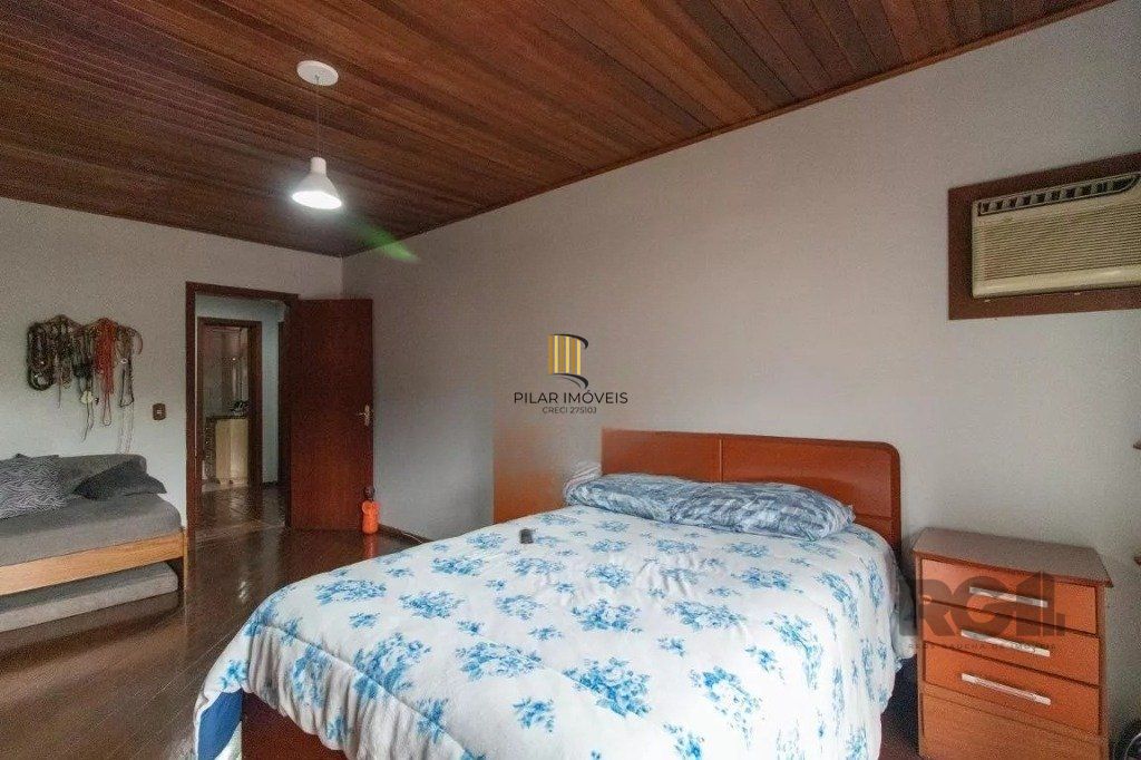 Casa 3 Dormitório(s) Bairro Glória