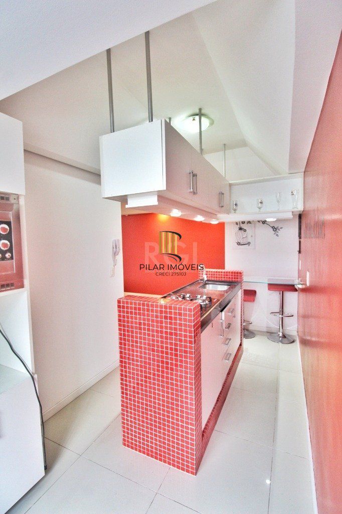 Apartamento para Venda - 71.85m², 2 dormitórios, 1 vaga - Teresópolis