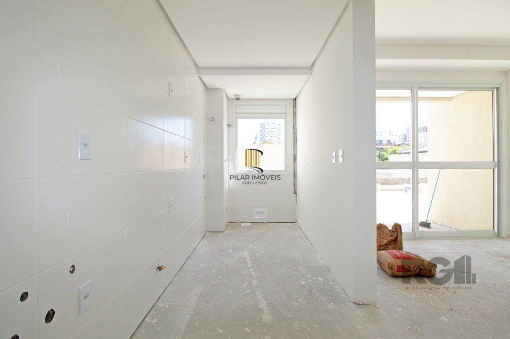 Apartamento 3 dorms à venda Rua Roque Calage, Passo da Areia - Porto Alegre