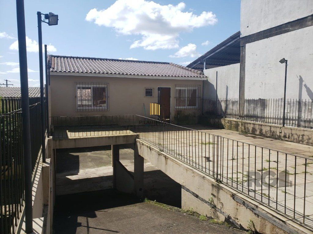 Casa 2 dormitórios no bairro Glória - Pilar Imóveis
