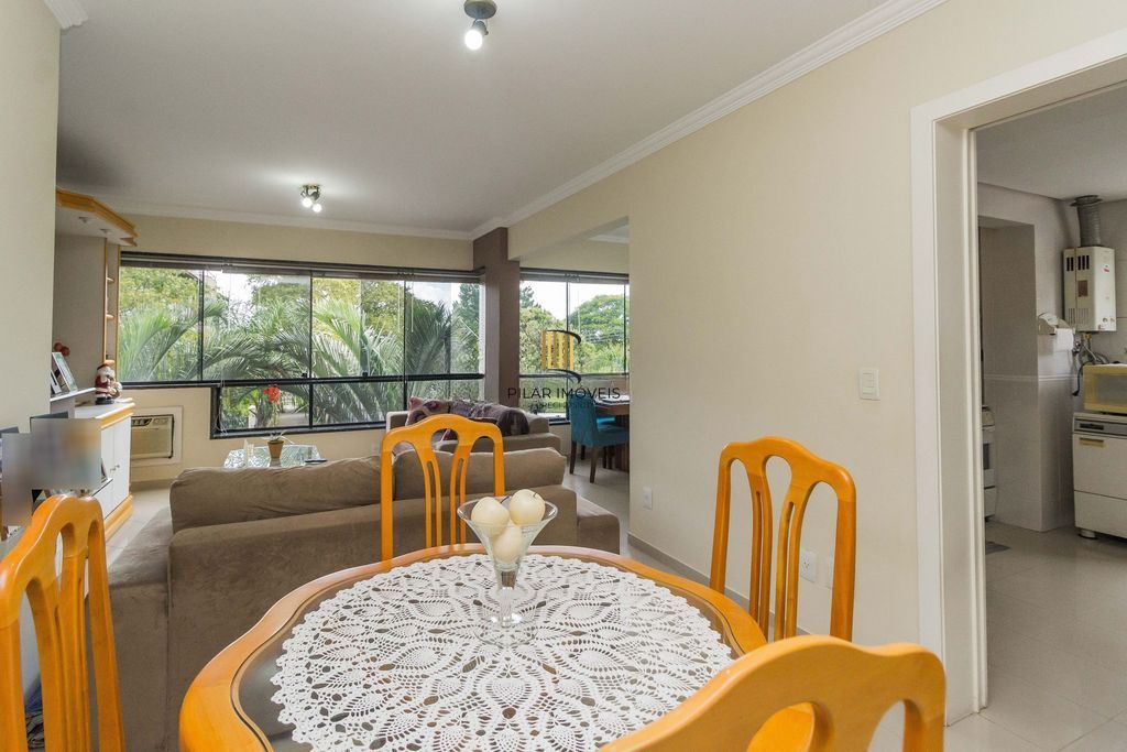 Apartamento de 3 dormitórios no bairro Jardim Itu Sabará - Porto Alegre