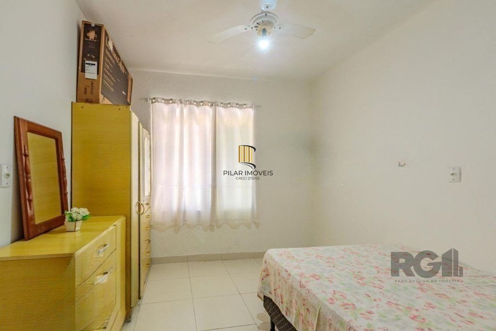Casa de 3 dormitórios no bairro Rubem Berta