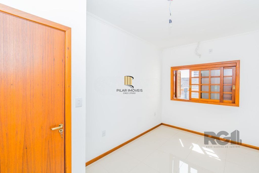 Casa 320m², 3 dormitórios, 3 vagas no bairro Jardim Itu