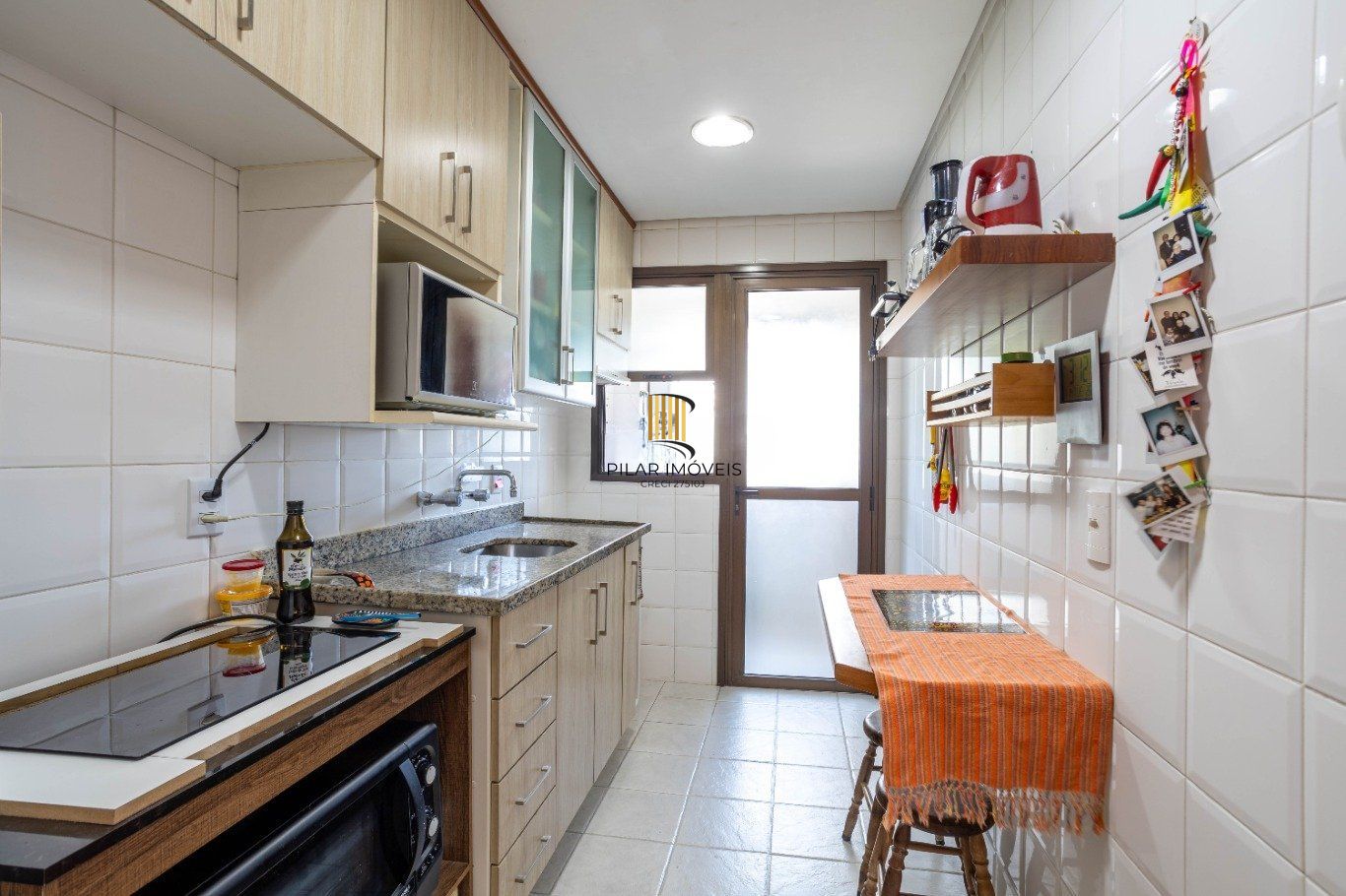 Apartamento de 3 quartos e 93m² à venda em Rio Branco, Porto Alegre.