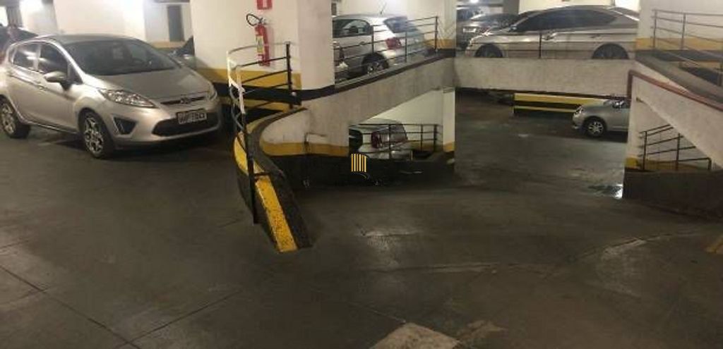 Box / Garagem à venda Rua Riachuelo, Centro Histórico - Porto Alegre