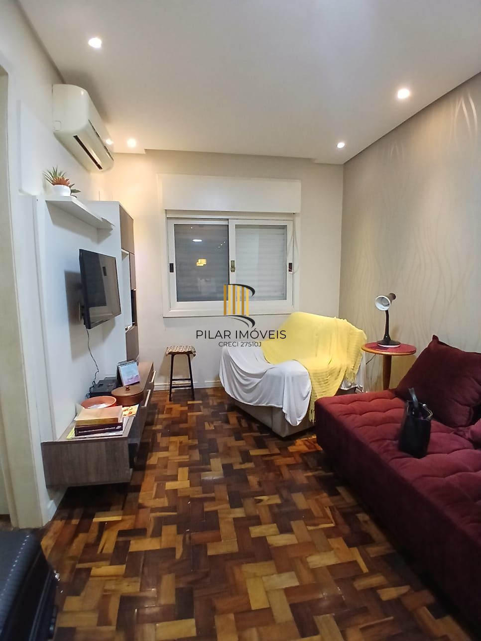 Apartamento de 01 dormitorio no bairro Passo da Areia - Porto alegre