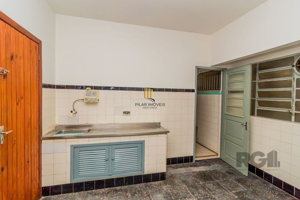 Excelente apartamento de 92m² com 2 dormitórios no bairro Bom Fim.