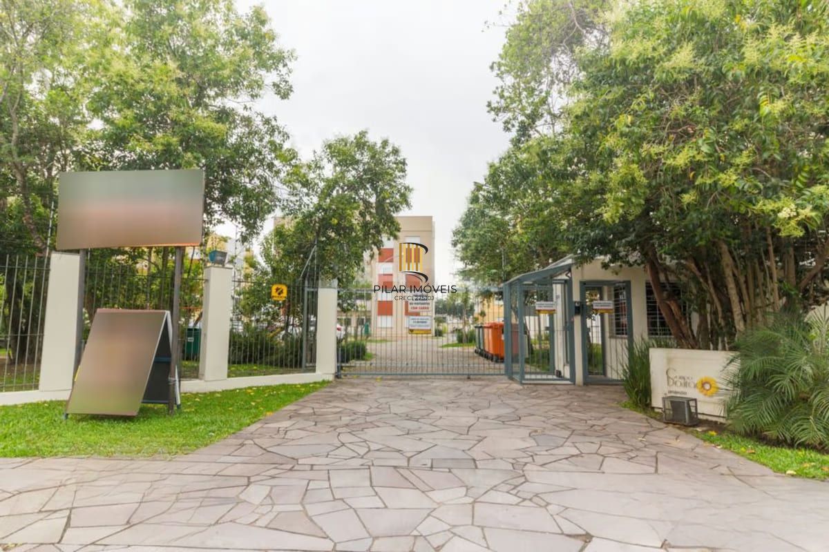 Apartamento de 2 dormitórios à venda em Hípica, Porto Alegre.