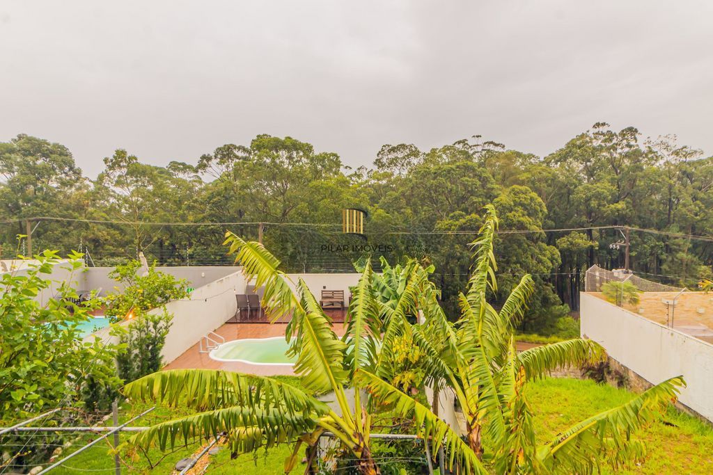Casa em Condomínio 3 dorms à venda Avenida Juca Batista, Hípica - Porto Alegre