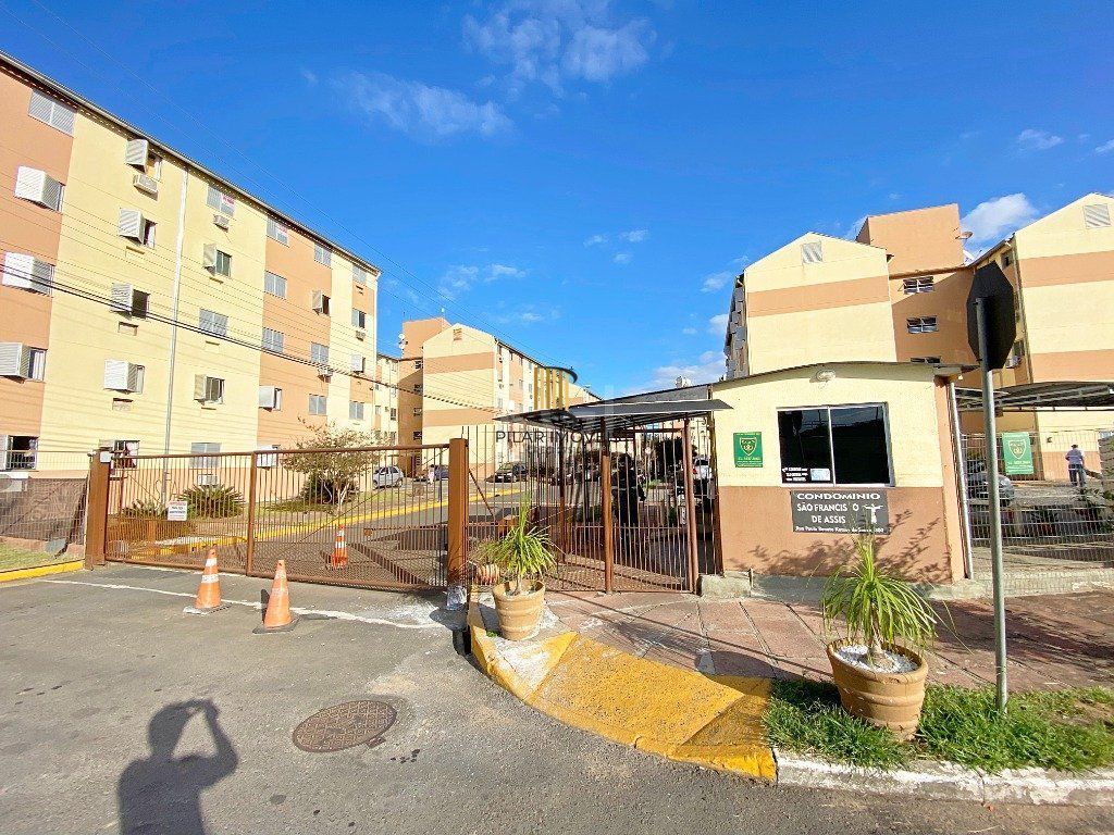 Apartamento 2 dormitórios no bairro Rubem Berta - Pilar Imóveis