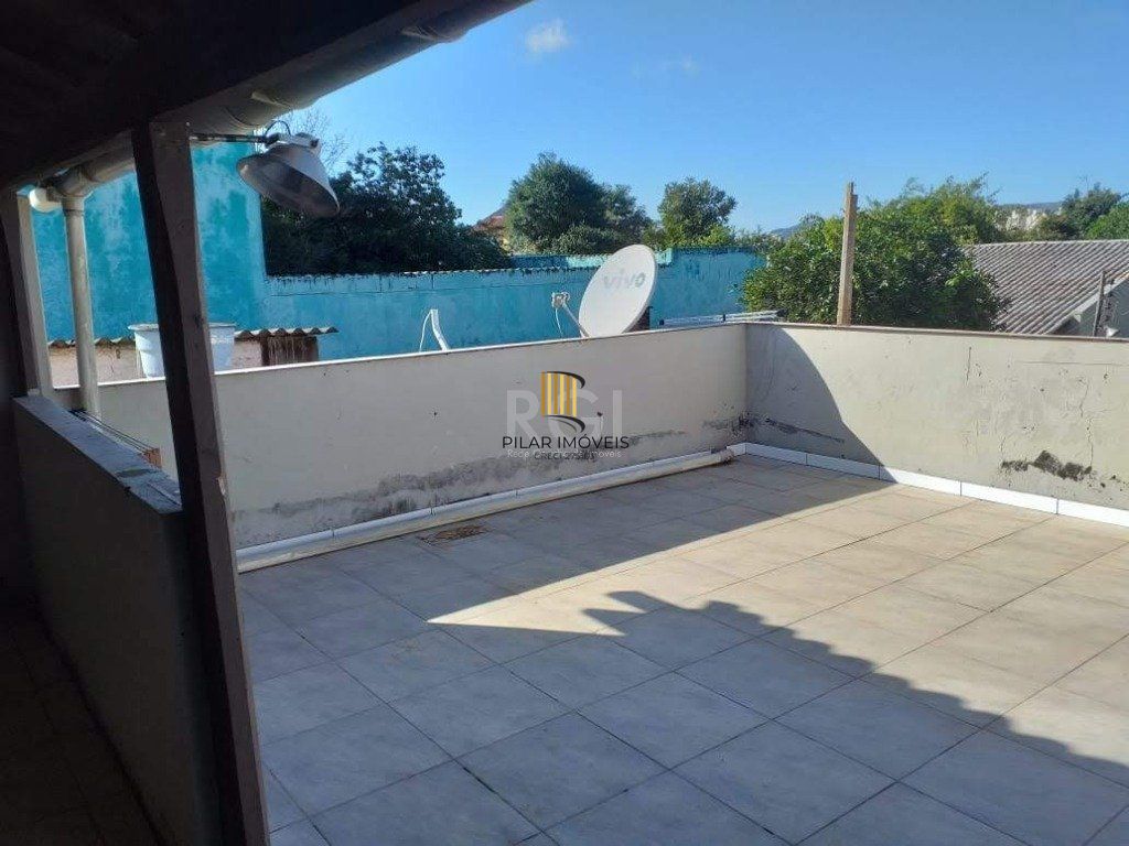 Casa para Venda - 200m², 6 dormitórios, 4 vagas - Tristeza