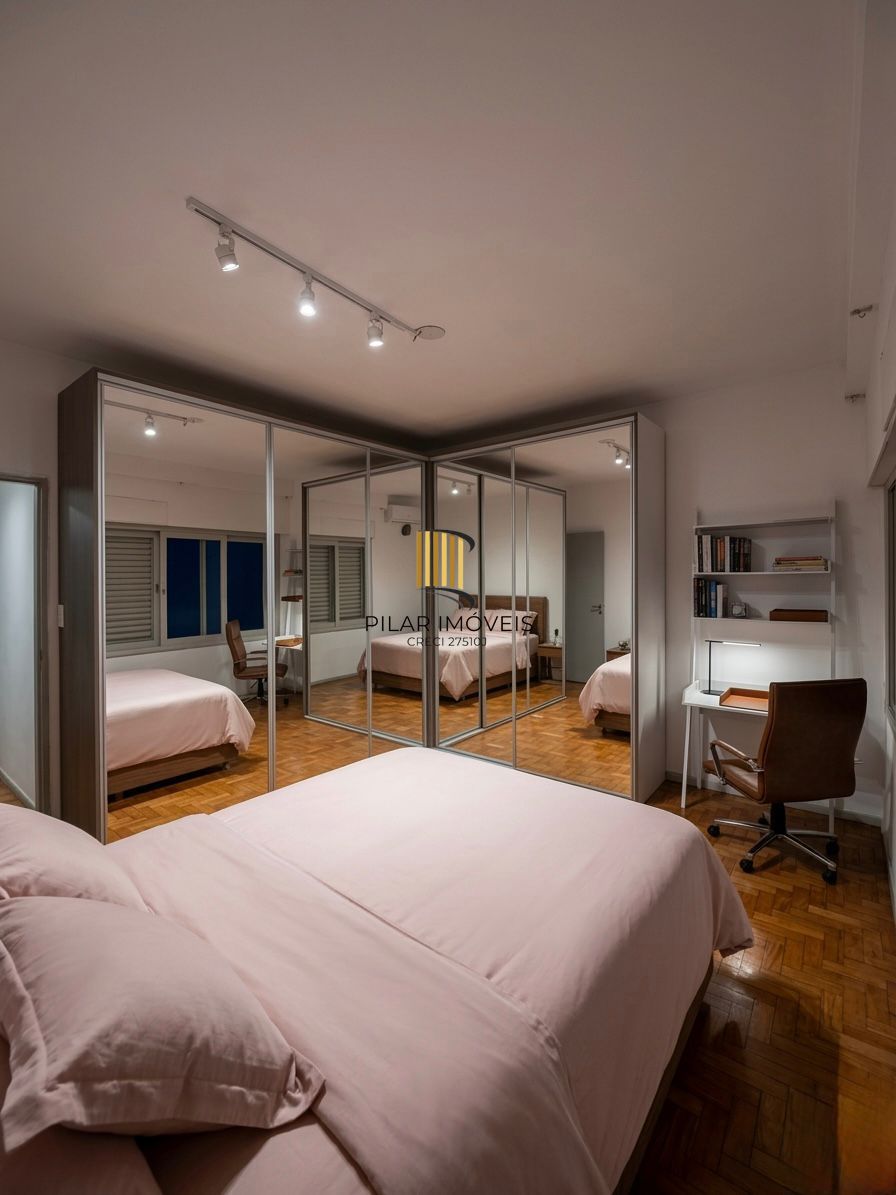 Apartamentto de 02 dormitorios amplo e com vista para Guaiba no centro de Porto Alegre/RS.