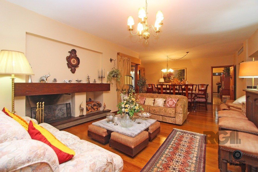 Excelente apartamento de 315m² com 3 dormitórios e 2 vagas.