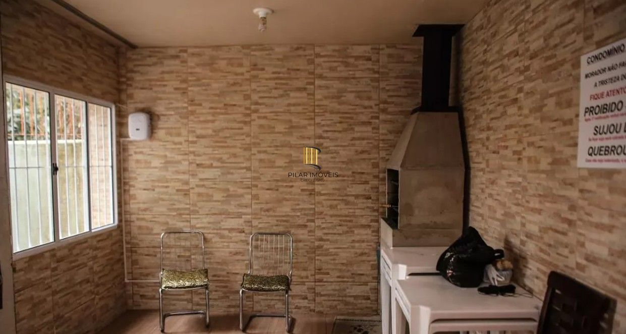 Apartamento de 1 dormitório, com 40 m², no bairro Teresópolis.