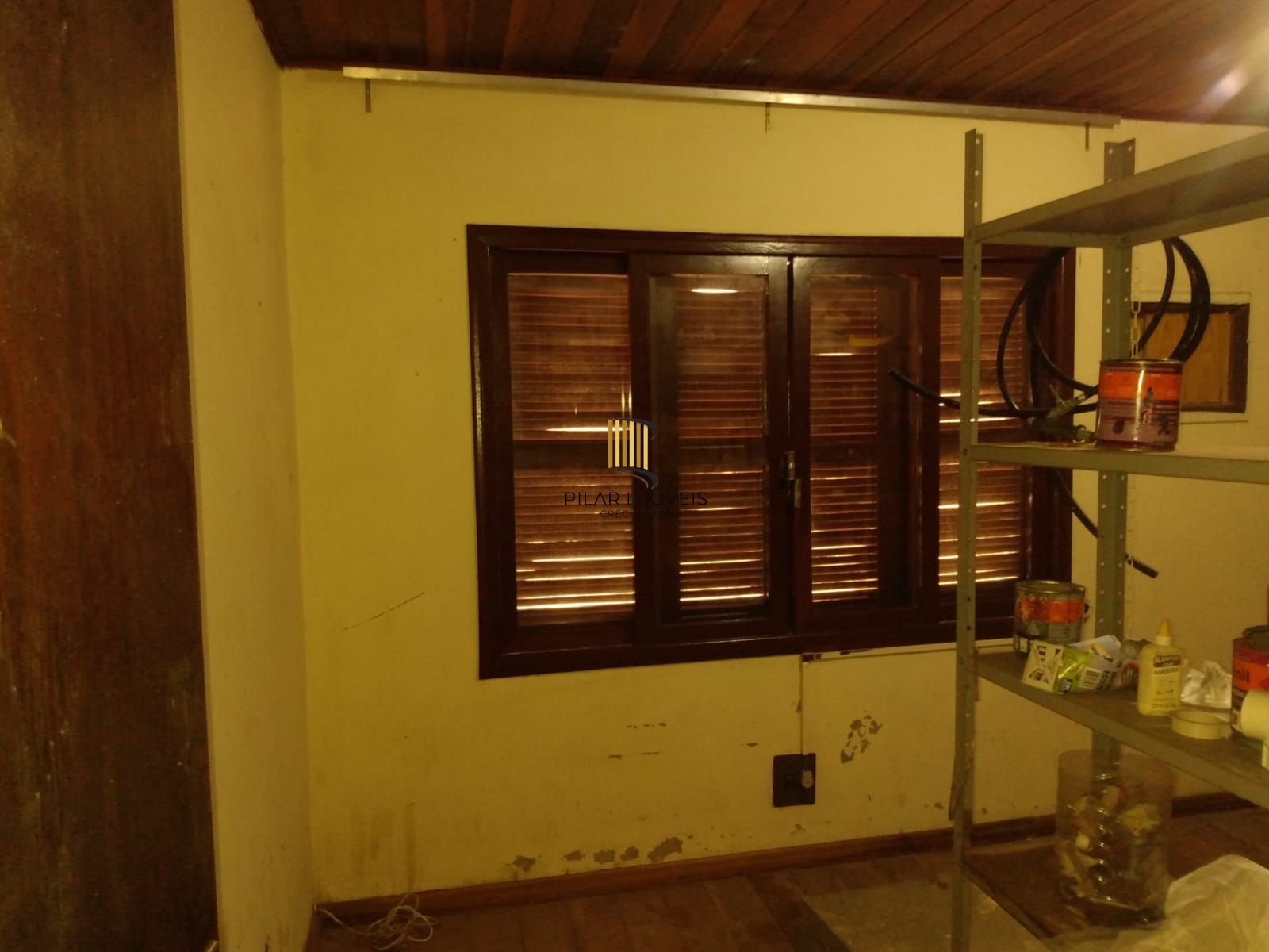 03 casas no mesmo terreno à venda