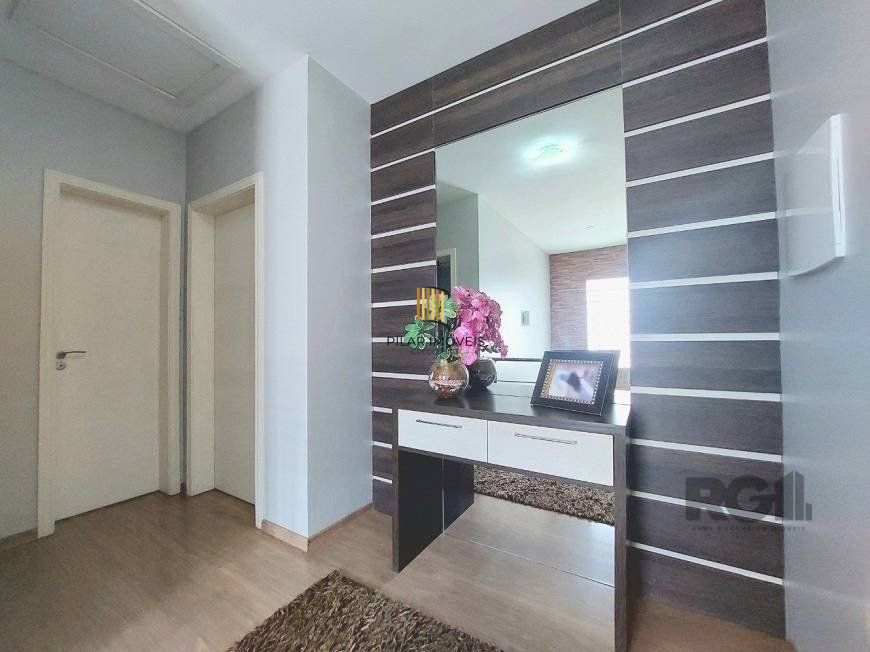 Excelente casa de 250m² com 3 dormitórios no bairro Sarandi.