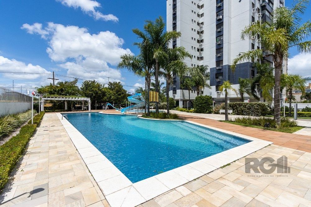 Apartamento com 3 dormitórios  na Zona Sul de Porto Alegre RS.