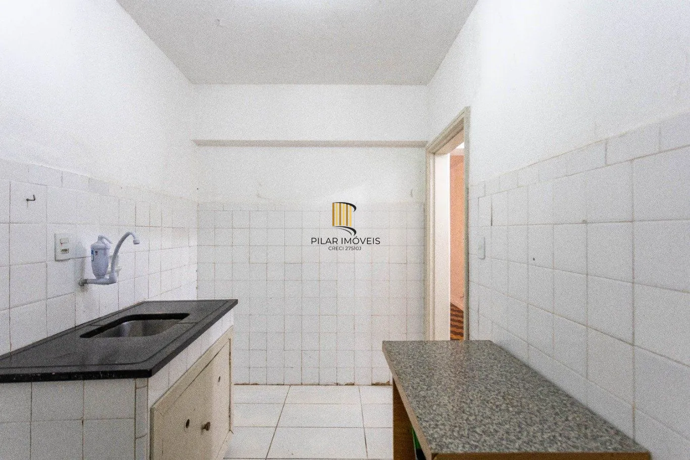 Apartamento com 1 dormitório à venda em Centro Histórico, Porto Alegre.