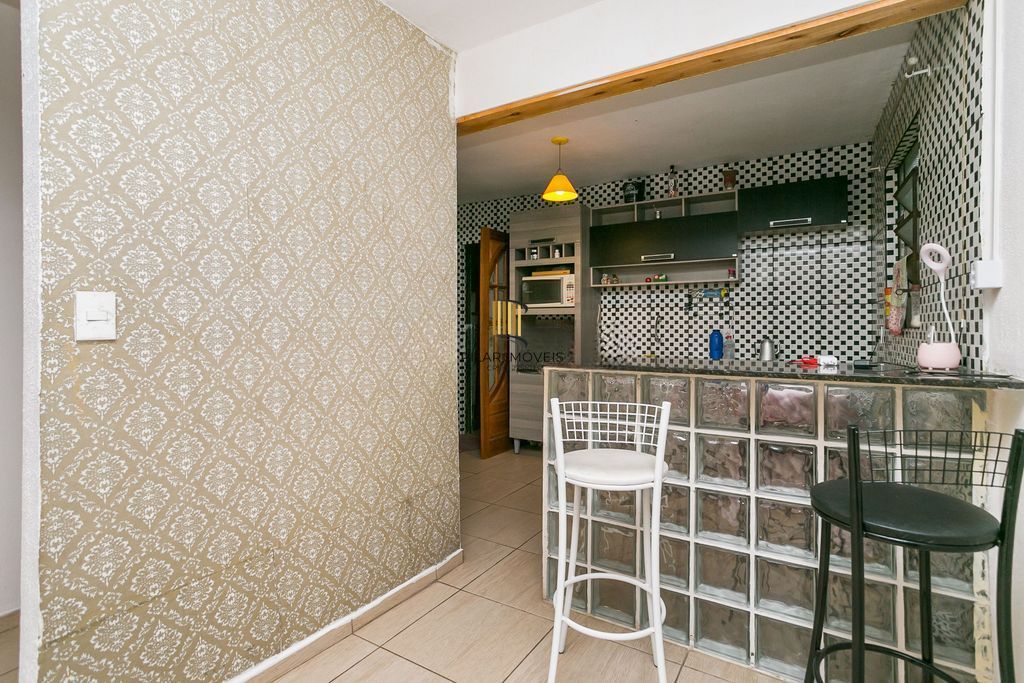 Casa de 2 dormitórios à venda Bairro no Vila Nova - Porto Alegre