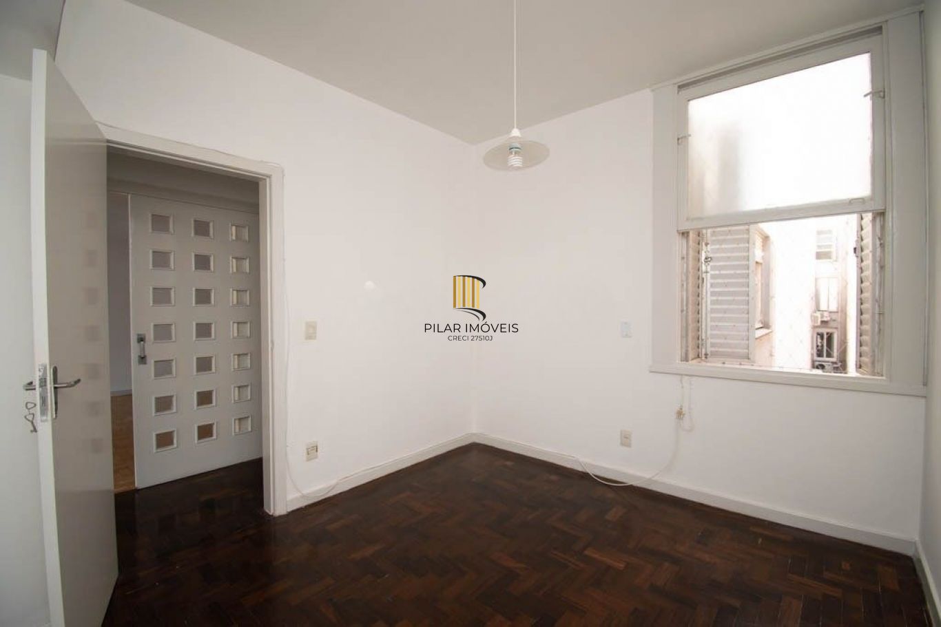 Apartamento de 3 dormitórios à venda no Bairro Centro Histórico, Porto Alegre.