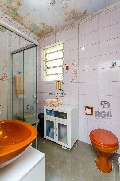Apartamento térreo para Venda - com 59.2m² 2 dormitórios no bairro Azenha