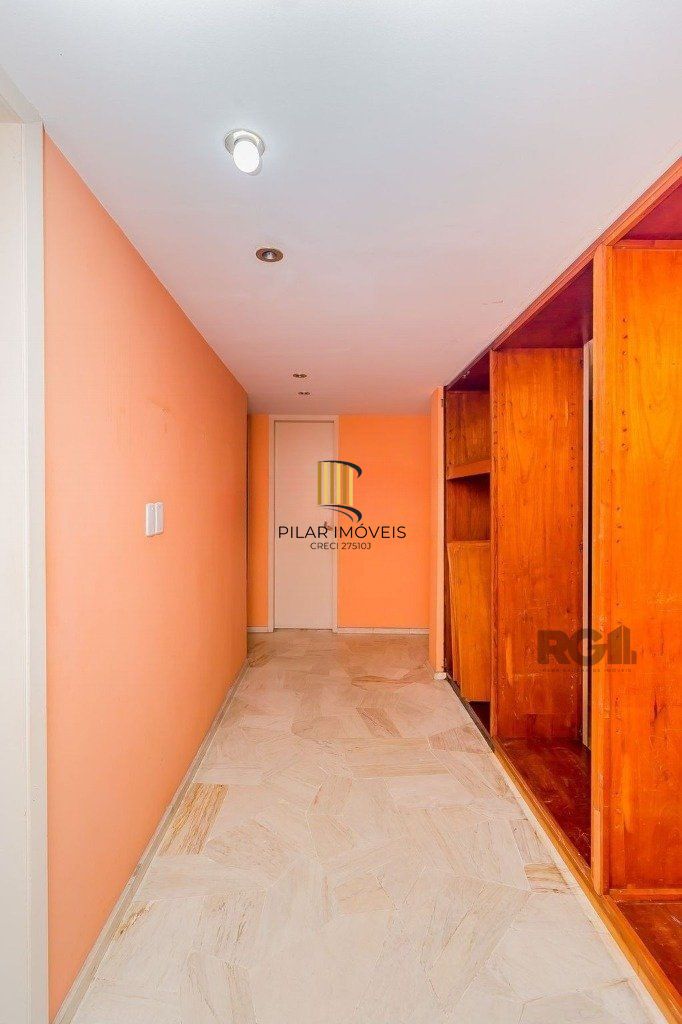 Apartamento de 3 dormitórios, bairro Bom Fim