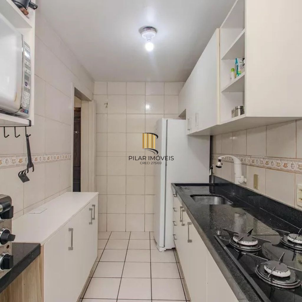 Cobertura de 2 dormitórios à venda em Passo da Areia - Porto Alegre