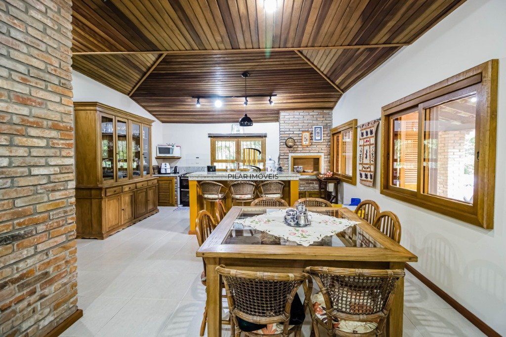 Sítio para Venda - 25000m², 0 dormitórios, Lomba do Pinheiro