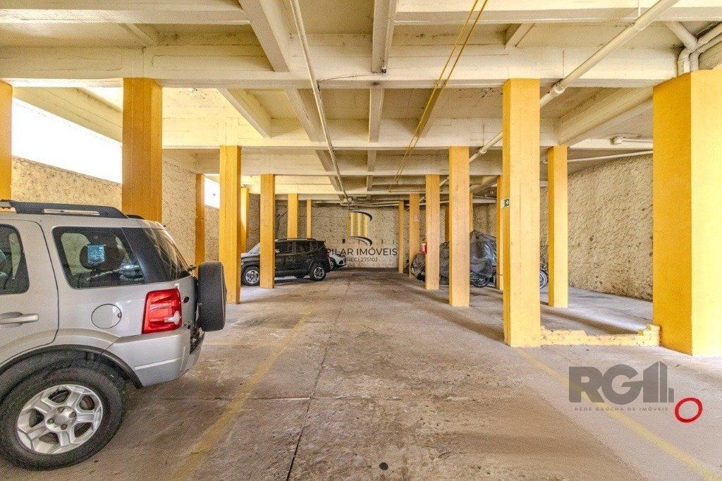 Apartamento de 2 dormitórios no bairro Vila Ipiranga