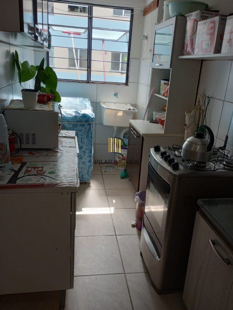 Ótimo apartamento de 02 dormitórios e 01 vaga de garagem.