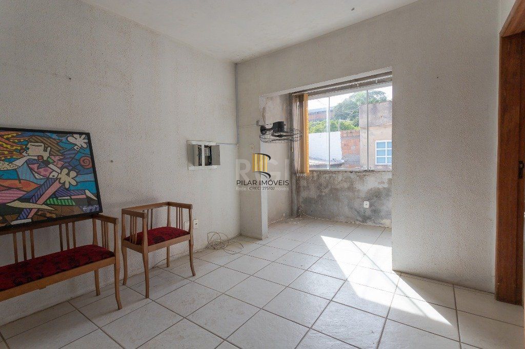 Casa 4 Dormitório(s) Bairro Glória