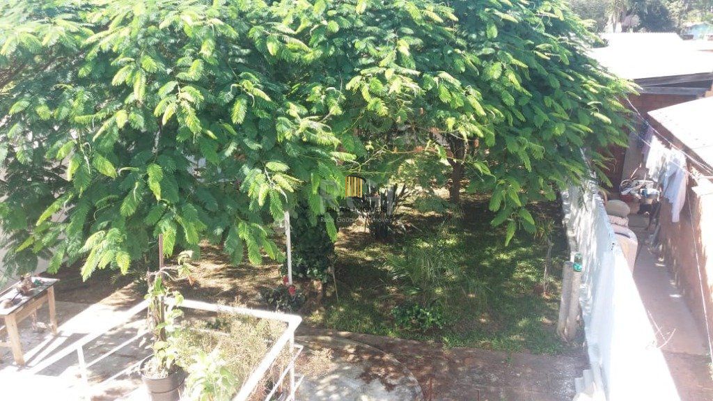 Casa para Venda - 300m², 5 dormitórios, Augusta