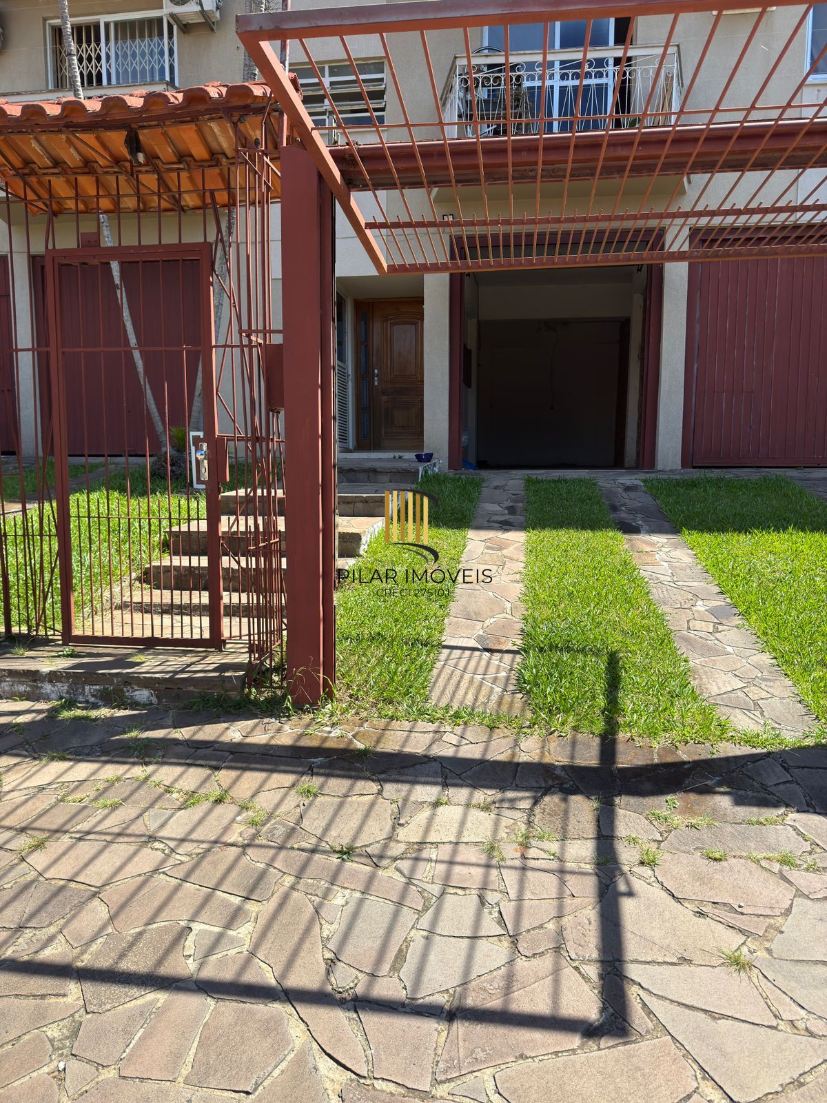 Apartamento 2 dormitórios com 2 vagas Bairro Medianeira Porto Alegre