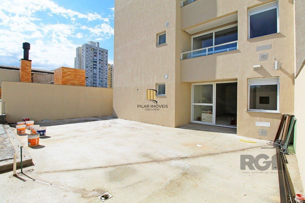 Apartamento 3 dorms à venda Rua Roque Calage, Passo da Areia - Porto Alegre